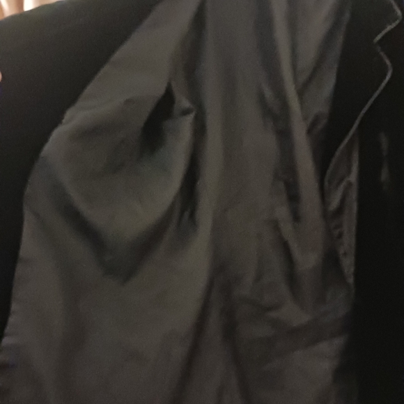 Ricki's Black Velvet Blazer Jacket// Sz. 12 - Picture 6 of 6